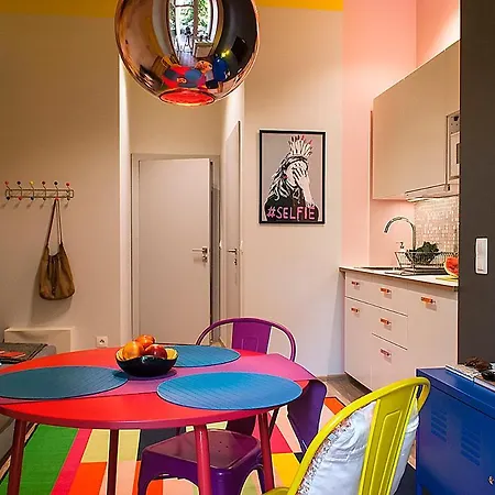 Disco Fever - In The City Center For 2 Person Apartment Krakau